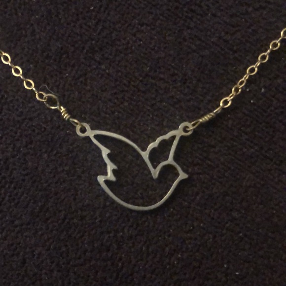 Jewelry - Gold bird necklace